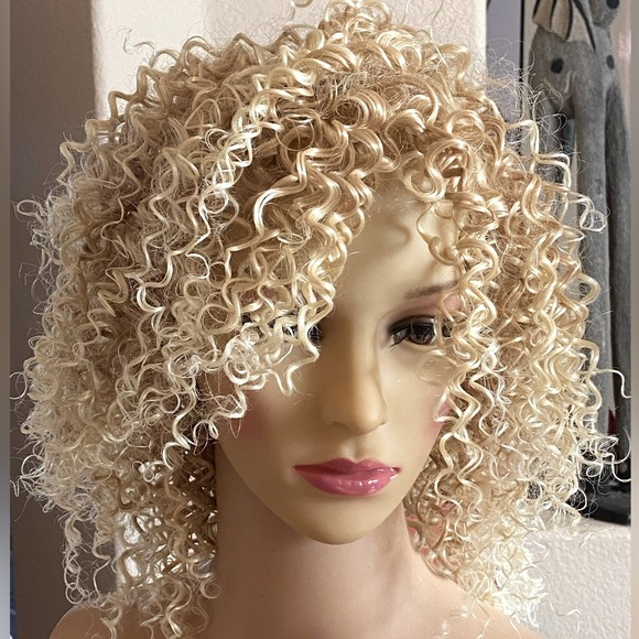 Natural Curly Blonde Wig 12” Untouched Curls Style to Desired Volume NWOT - Picture 3 of 7